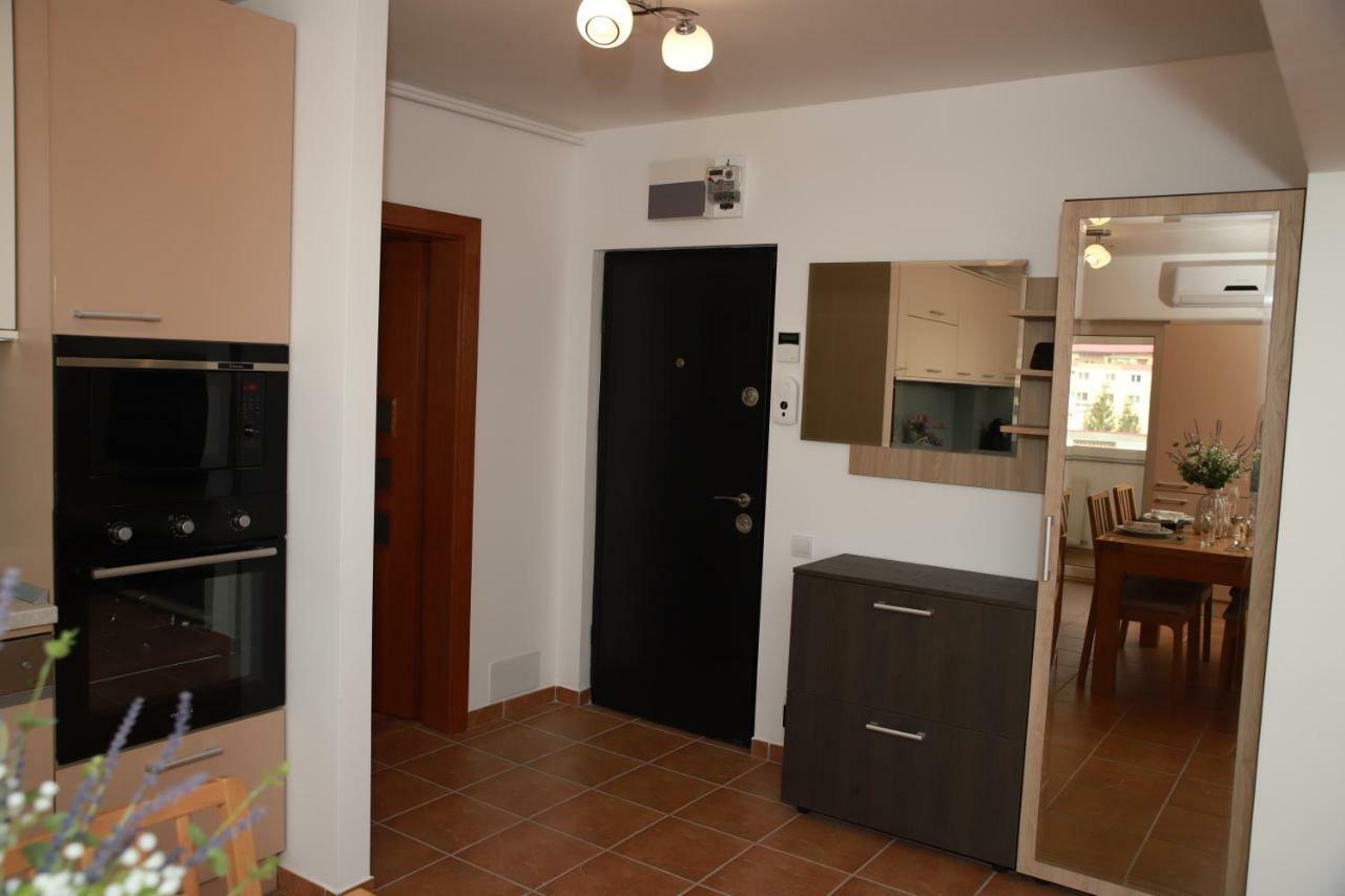 Cozy Apartment In Brasov Exterior photo