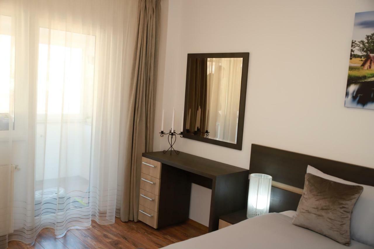 Cozy Apartment In Brasov Exterior photo
